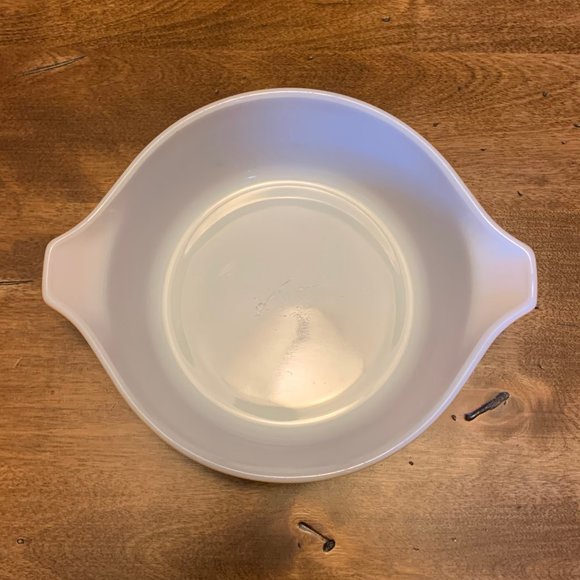 Vintage 1980s Pyrex Autumn Harvest 472-B, 750 ml (3 cup) Handled Dish - Picture 5 of 11